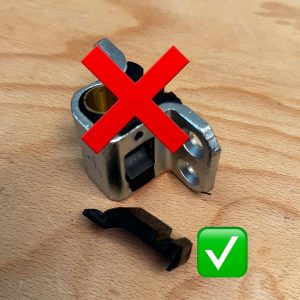 PATILHA BATENTE PORTA W123/W126